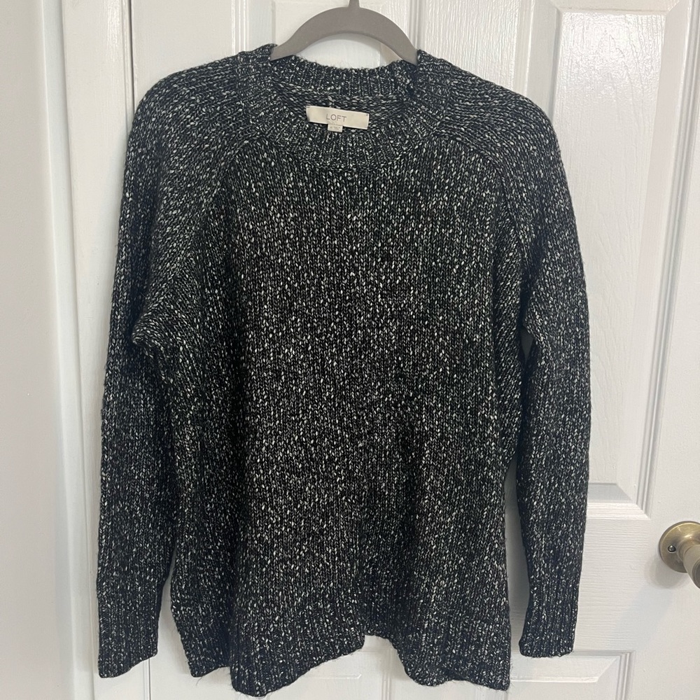 Express sweater size medium NWT